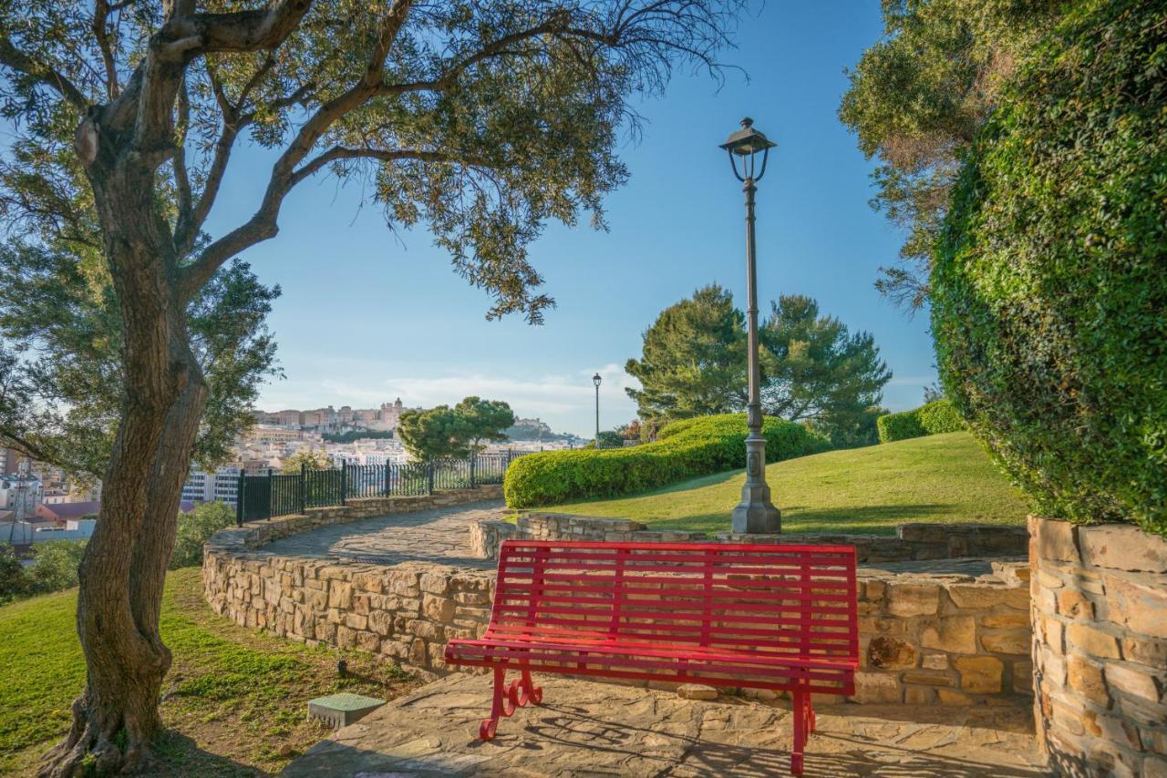 Le Scale Sul Porto . Marina Centro Storico. Ac Apartment Cagliari Exterior foto
