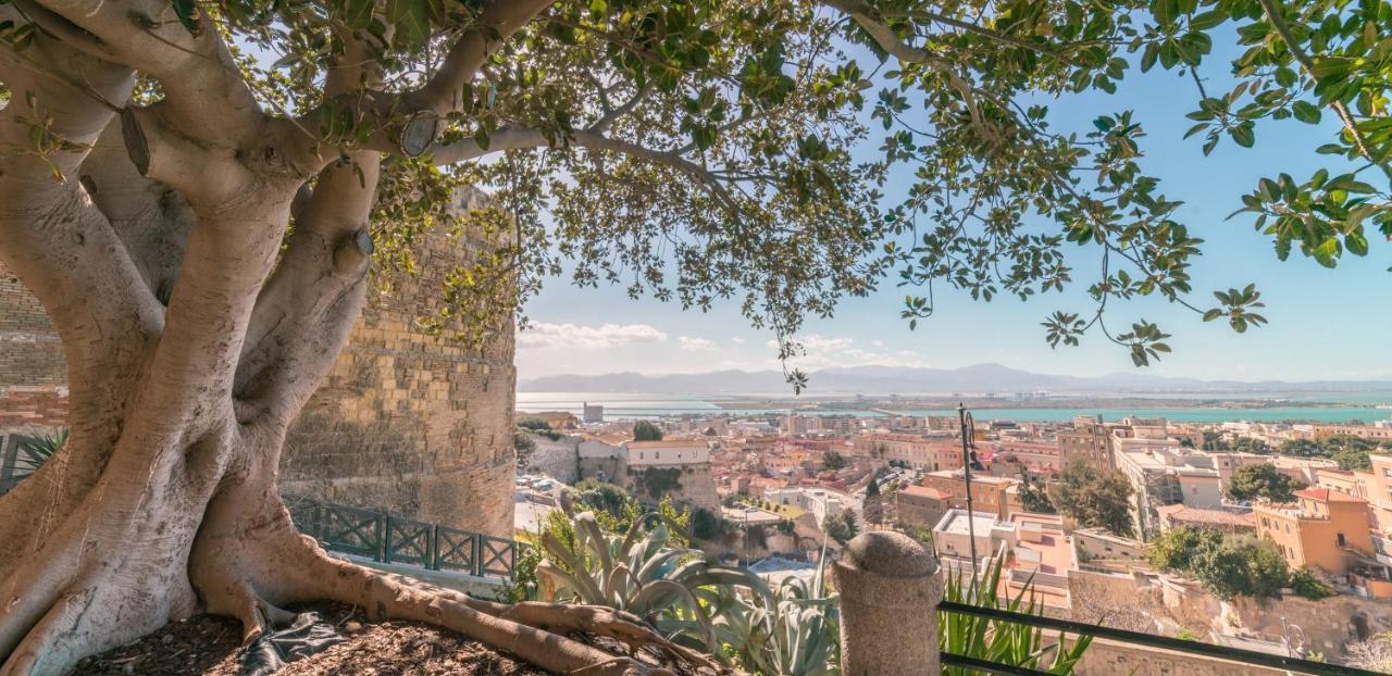 Le Scale Sul Porto . Marina Centro Storico. Ac Apartment Cagliari Exterior foto