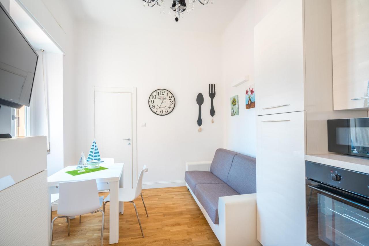 Le Scale Sul Porto . Marina Centro Storico. Ac Apartment Cagliari Exterior foto